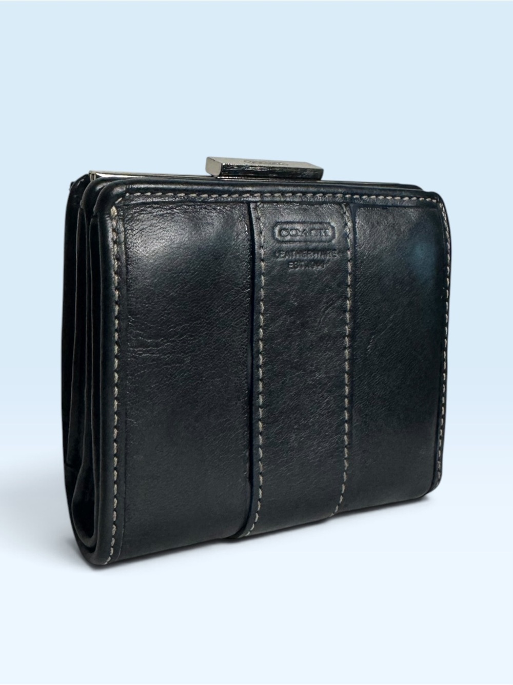 Coach Vintage Bifold Kisslock Wallet - Picture 2 of 7